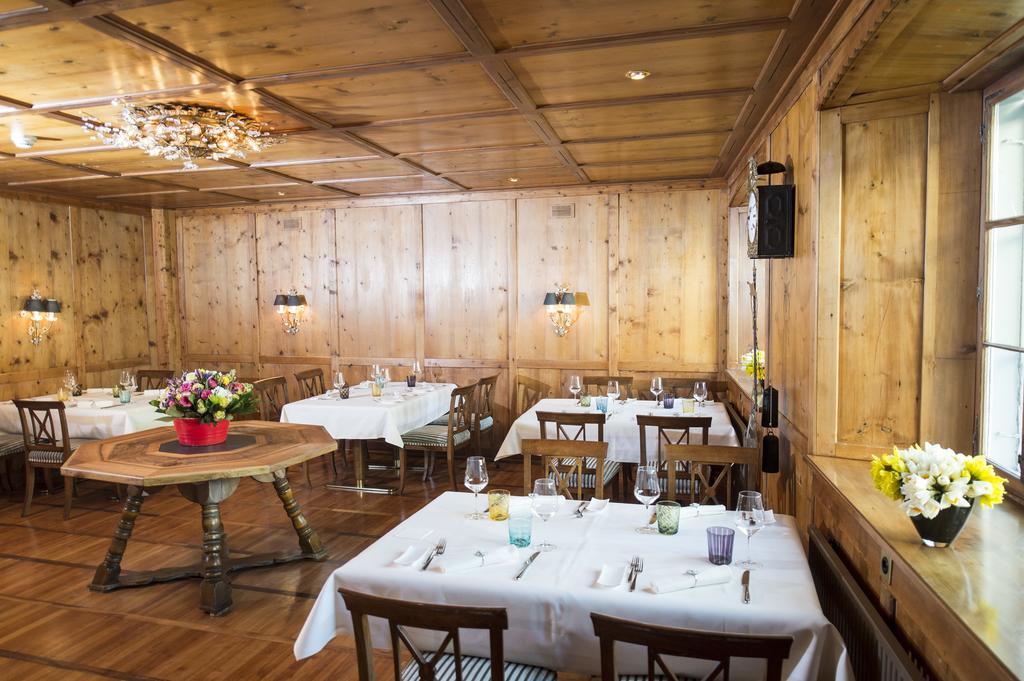 Hotel Weiss Kreuz Malans מראה חיצוני תמונה